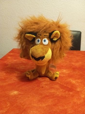 Leon le lion de Madagascar, en très bon état