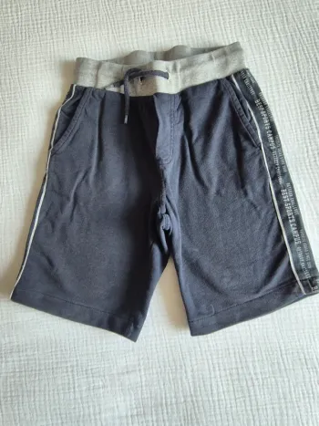 Short garçon Ochestra marine et gris taille 8 ans