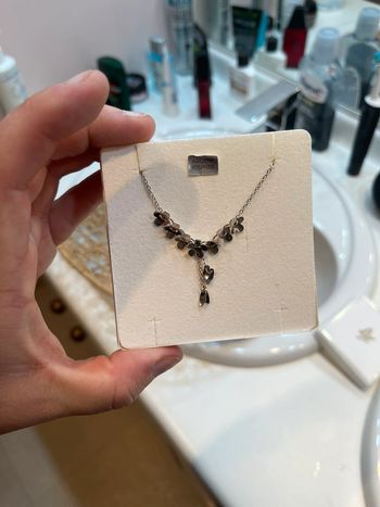 Collier argent motif fleurs