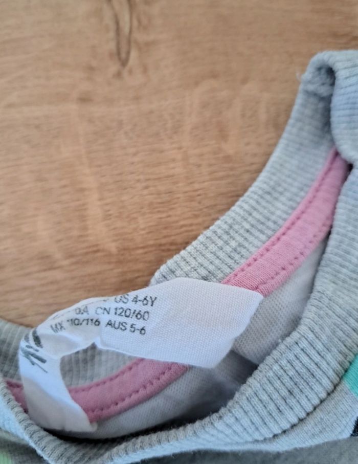 Pull licorne fille hm - photo numéro 3