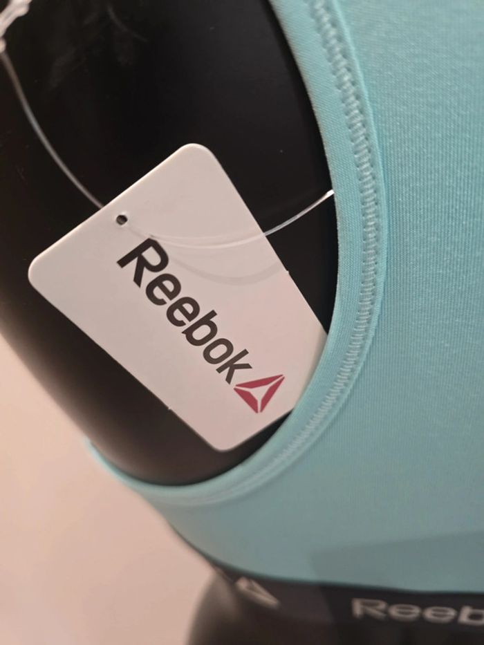 Brassière Reebok taille S - photo numéro 4