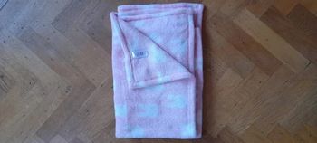 Couverture bébé c&a en excellent état
