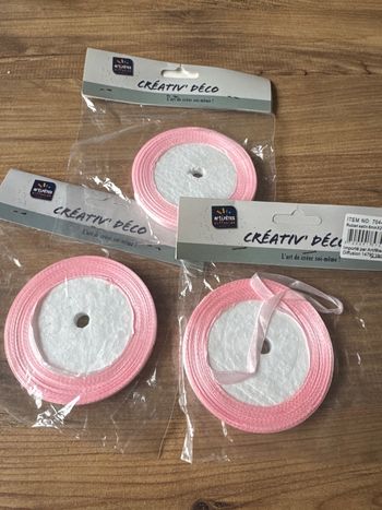 Lot de 3 bobines  ruban satin rose neuf