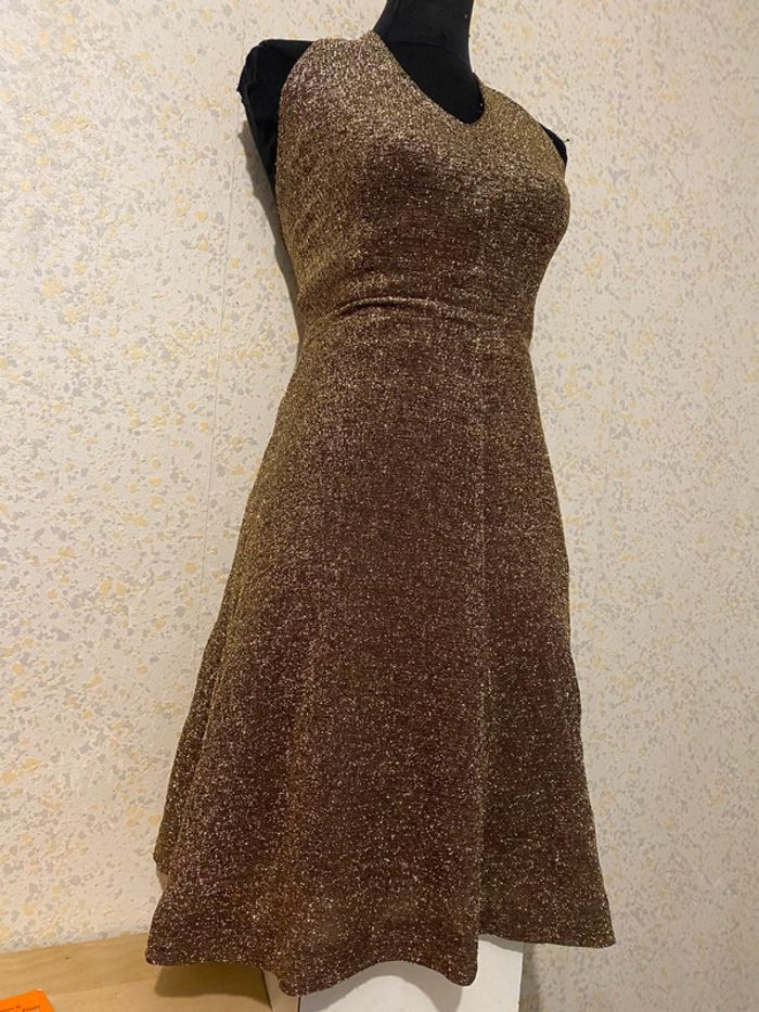 Robe vintage lurex doré dos nu 34 - photo numéro 2