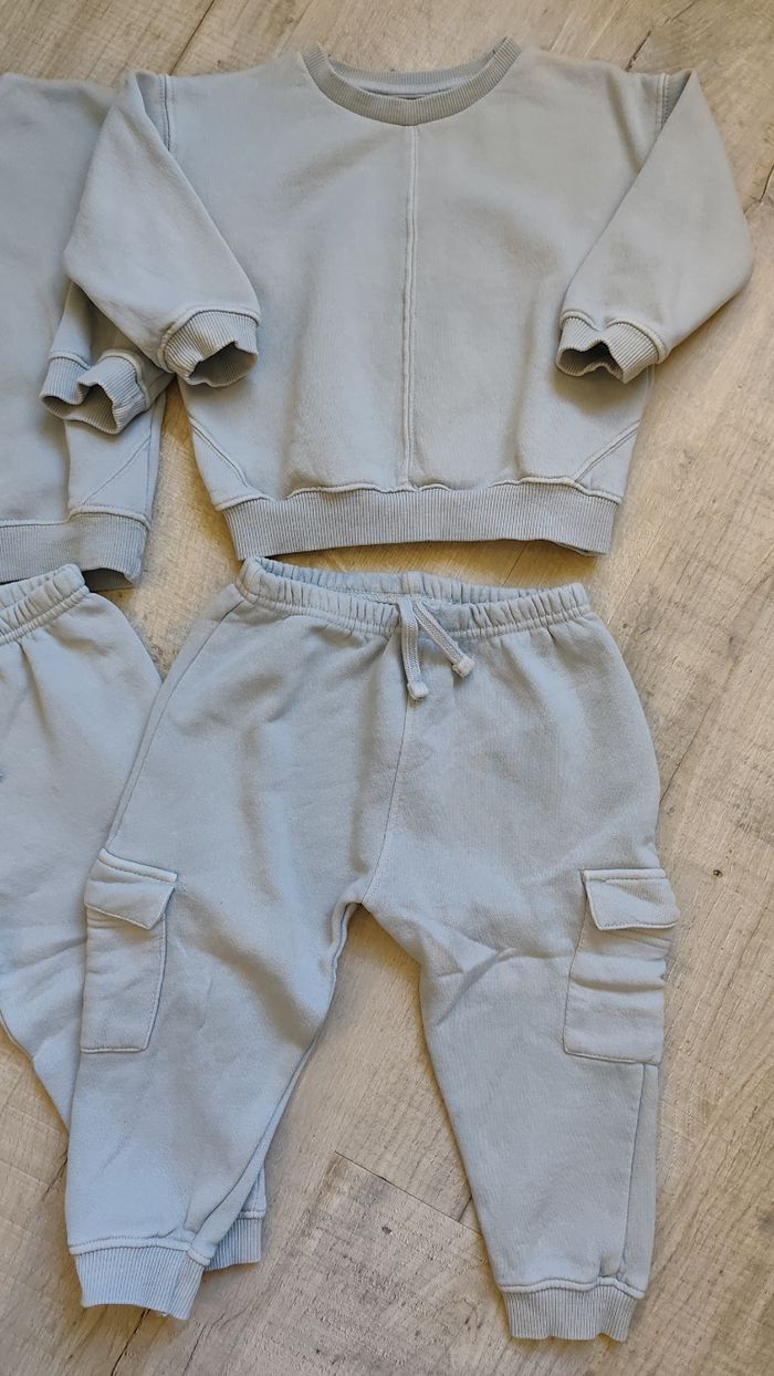 Ensemble jumeaux bleu ciel - photo numéro 2