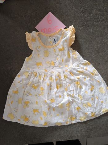 Robe poussin 6/9 mois