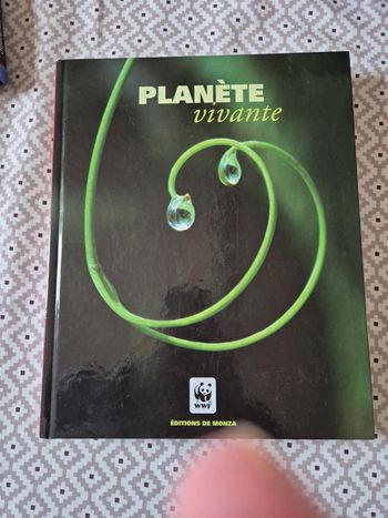 Livre Planète vivante