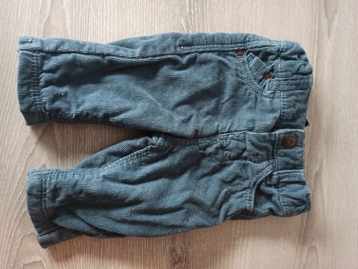 Lot pantalons velour 1 mois - photo numéro 3
