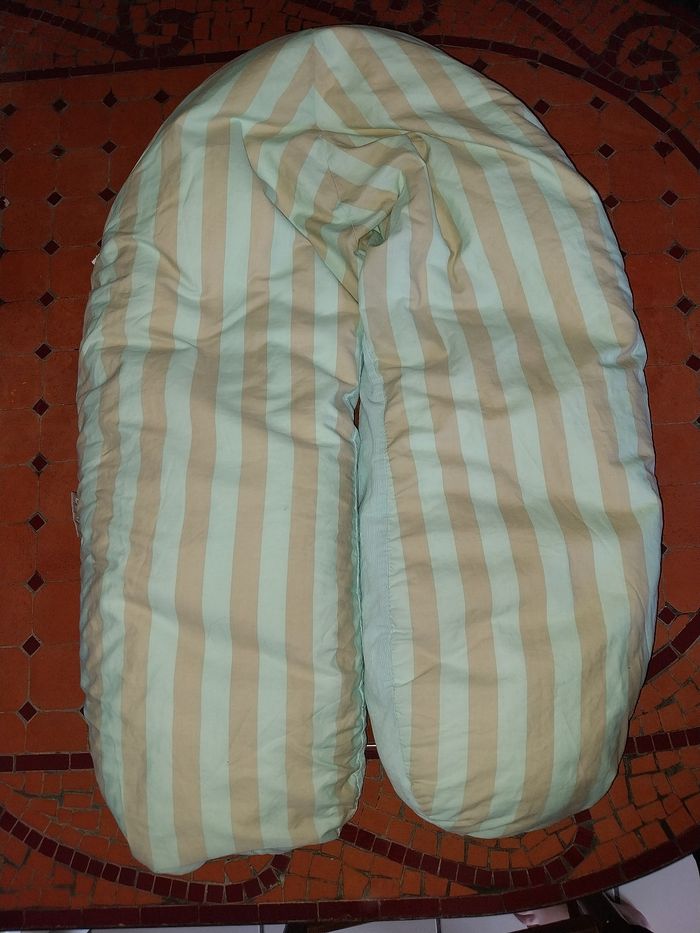 Coussin de grossesse/allaitement - photo numéro 2