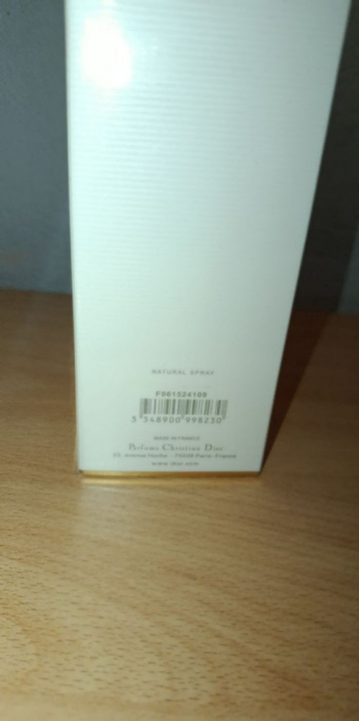 Parfums j'adore - photo numéro 3