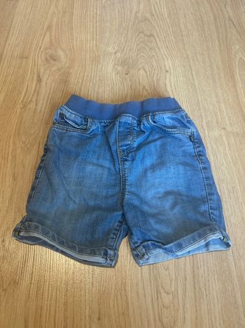Short en jean Obaïbi 23 mois