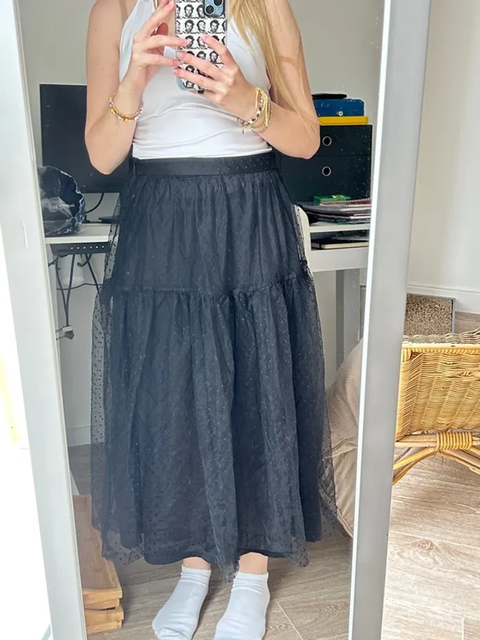 Jupe longue noire H&M tulle à pois taille 40 - photo numéro 3