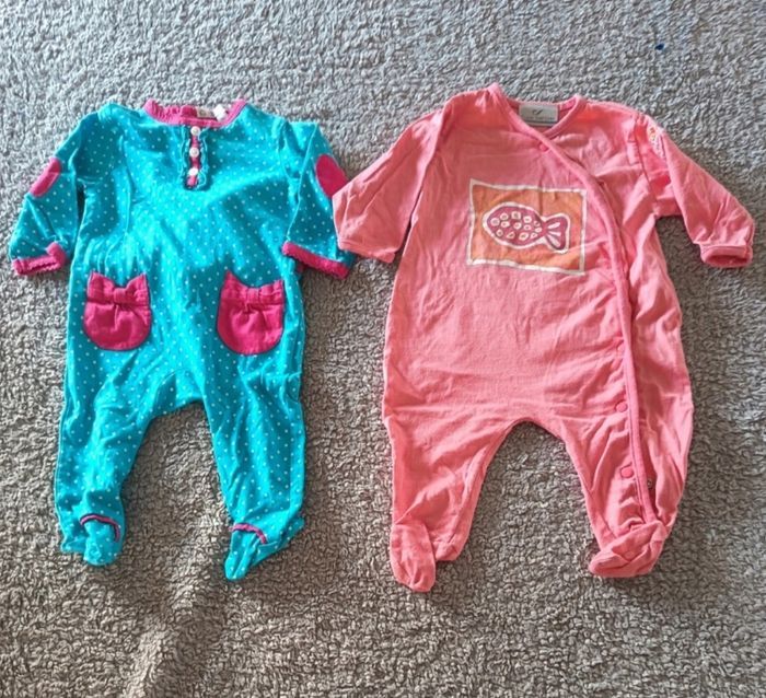 Pyjamas 6 mois - photo numéro 5