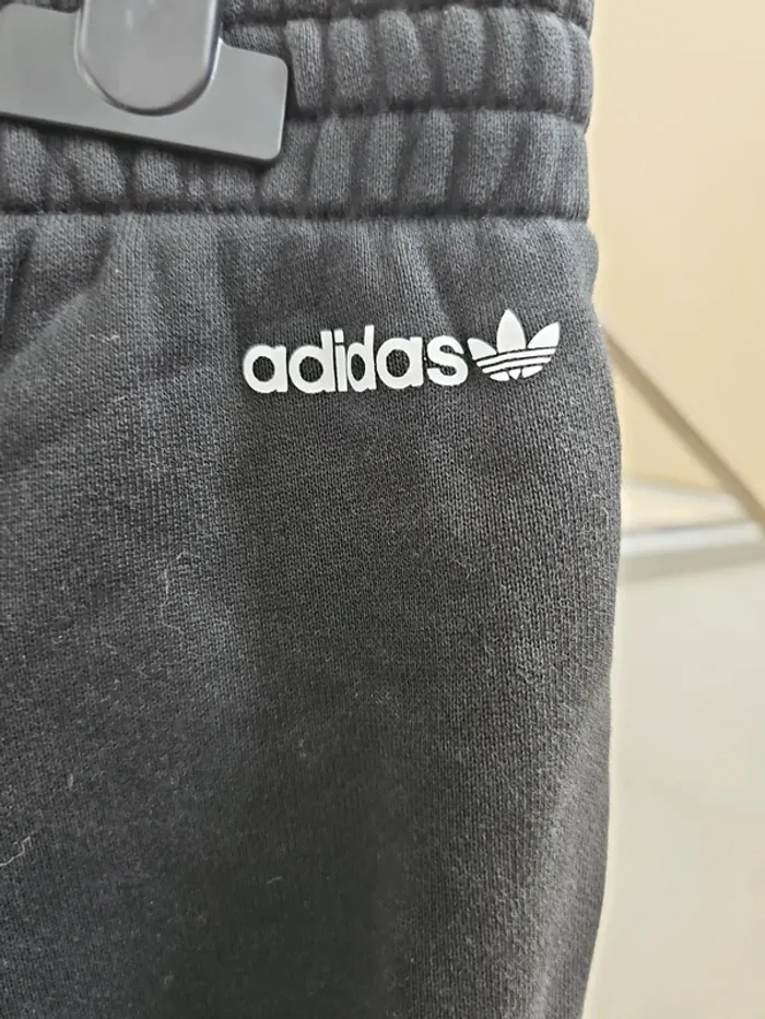 Jogging Adidas taille S - photo numéro 8