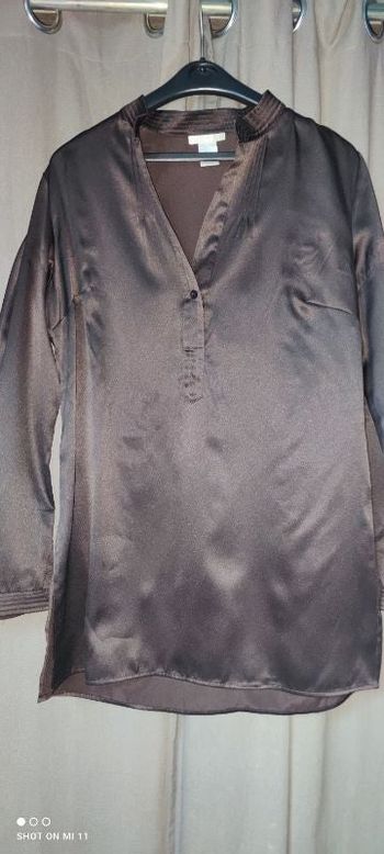 Très jolie blouse marron T42
