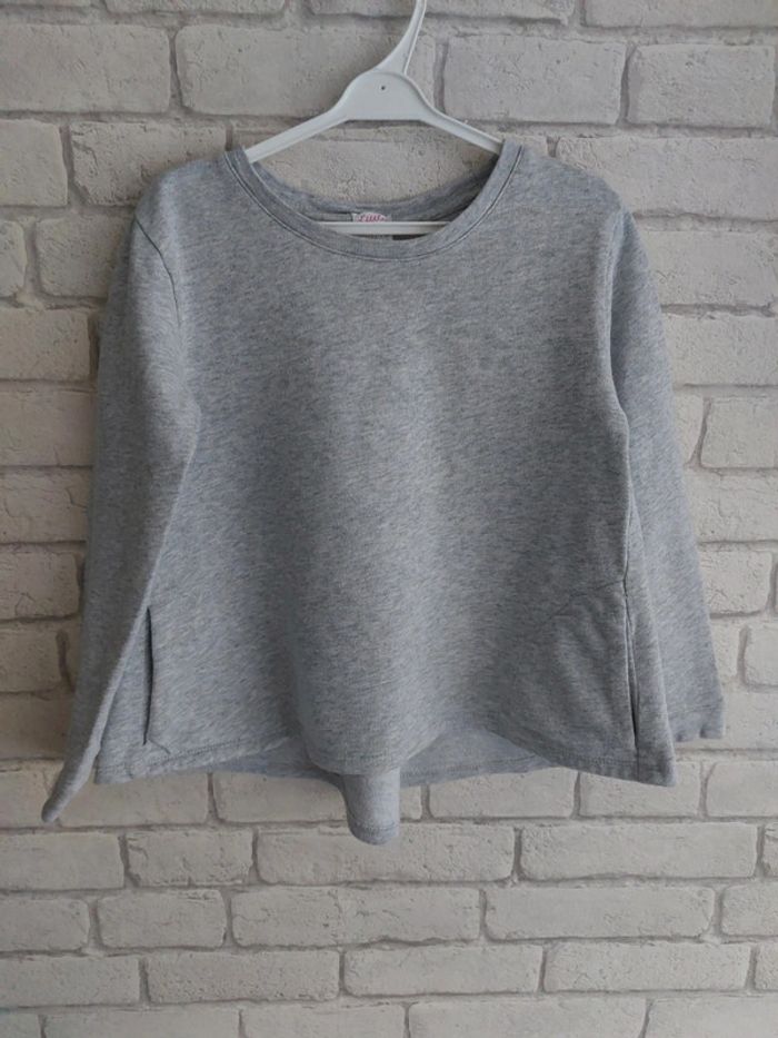 Sweat Karl Marc John taille 8 ans