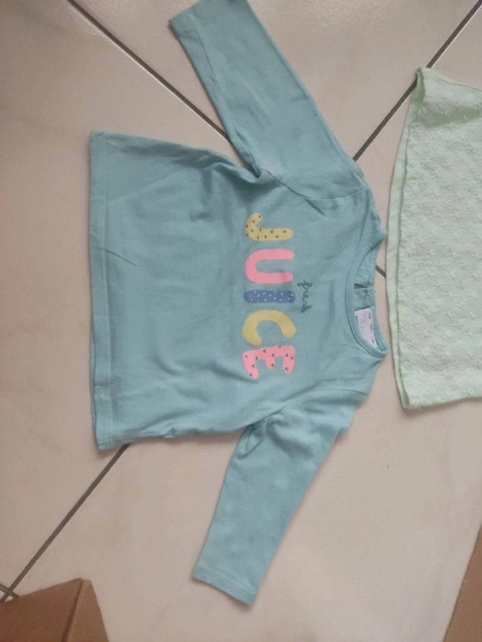 Comme neuf Lot t-shirt 9 mois - photo numéro 3