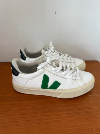 Baskets Veja