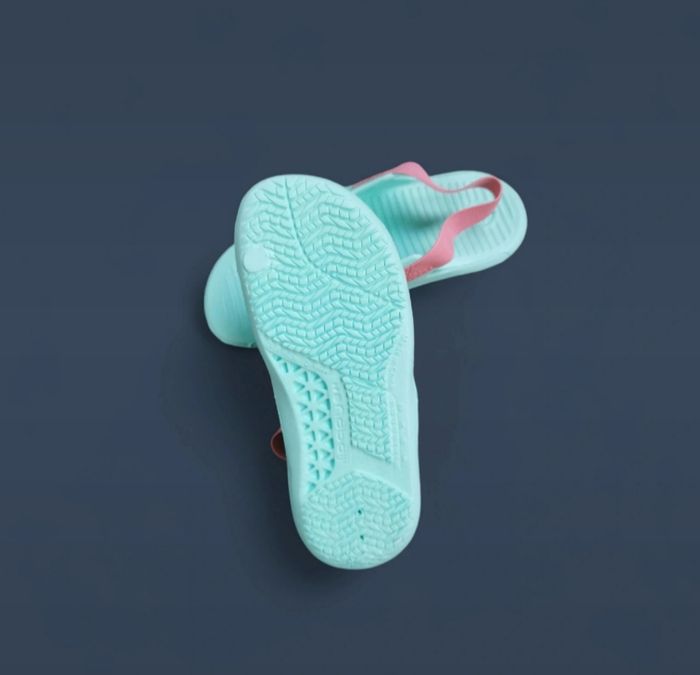 Chaussures de piscine anti dérapant es Nabaiji pointure 31/32 - photo numéro 5