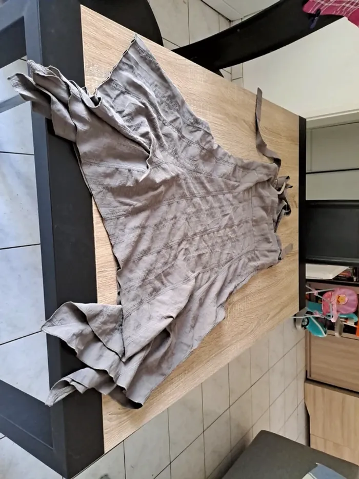 Robe taupe