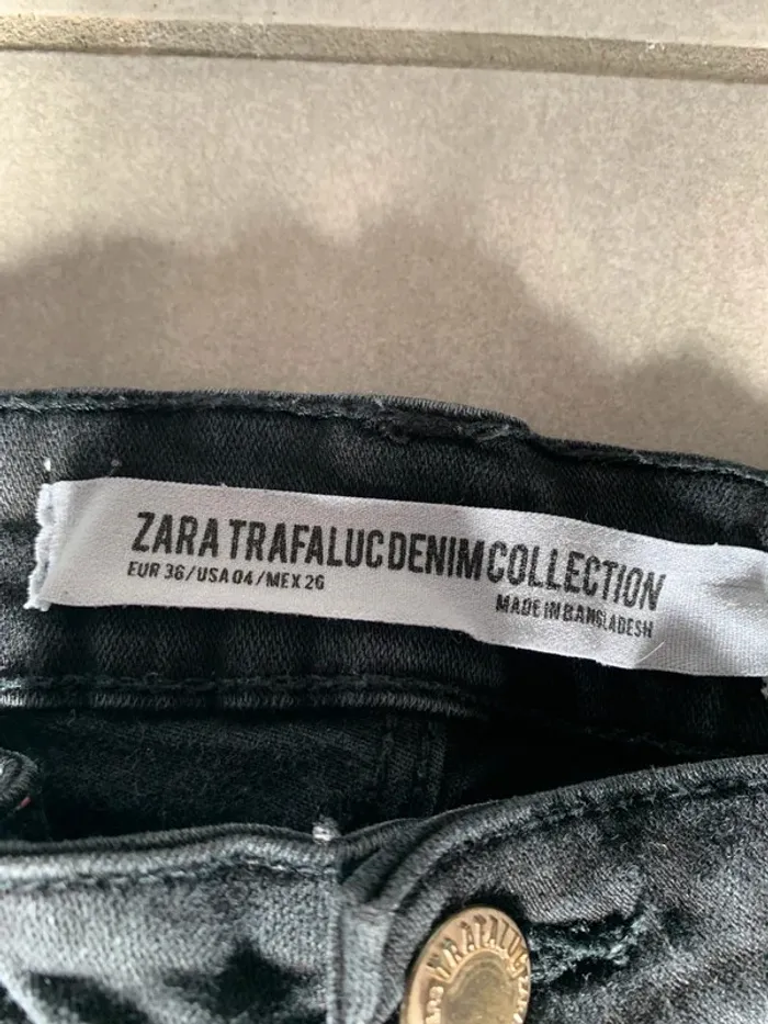 Jean noir Zara taille 36 - photo numéro 4