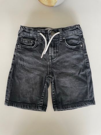 Short noir/gris 4 ans garçon 