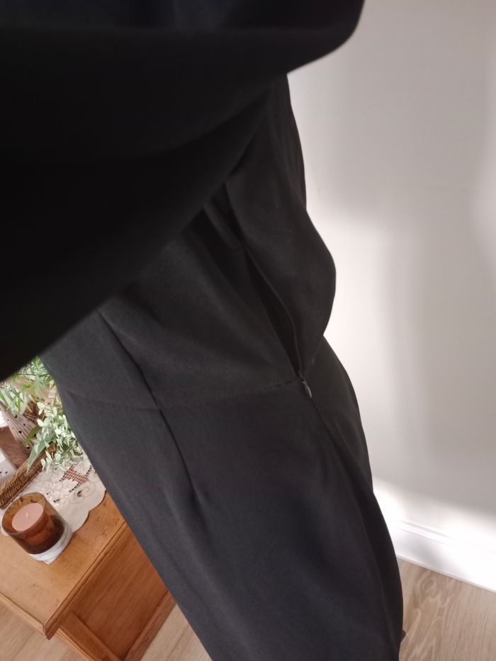 Robe noire - photo numéro 2