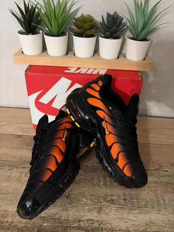 Nike Tn taille 35