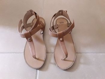 Sandales marron en 37 LA HALLE TBE
