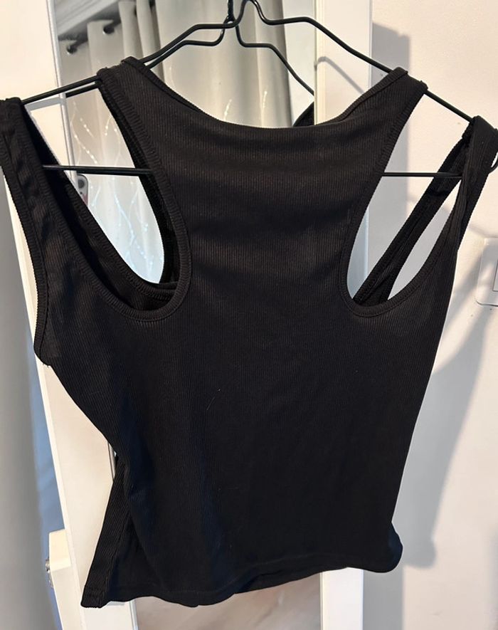 Haut Shein noir taille M - photo numéro 3