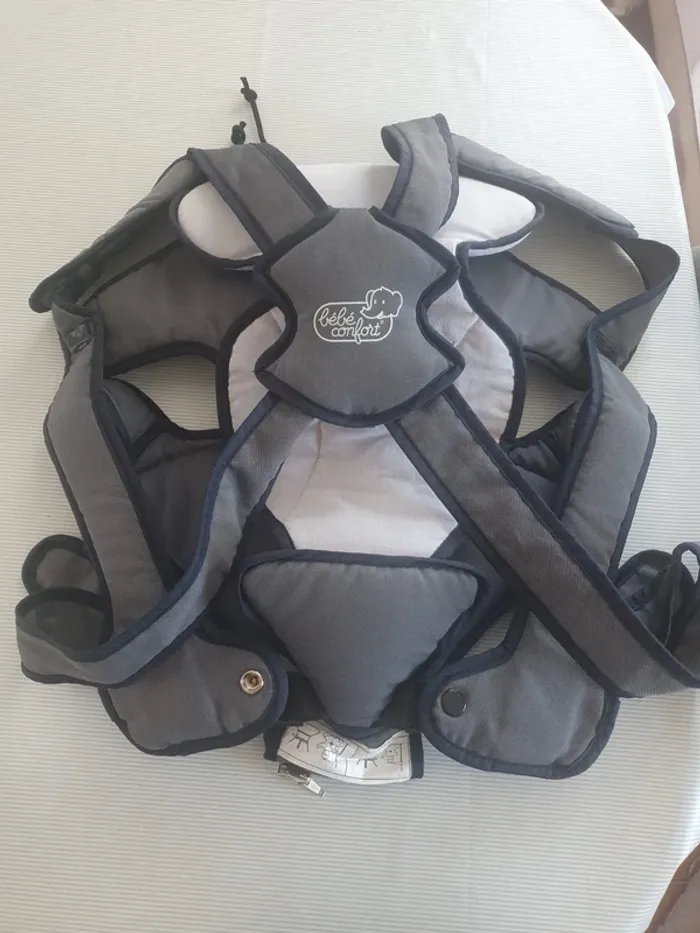 Porte bébé - photo numéro 3
