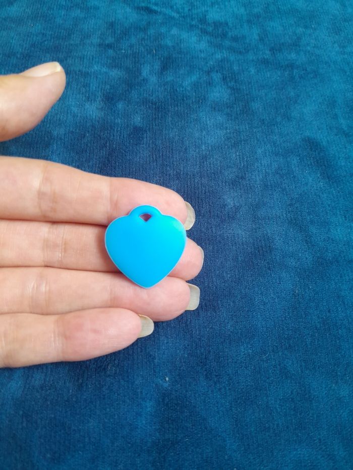 Pendentif cœur silicone Bleu Neuf