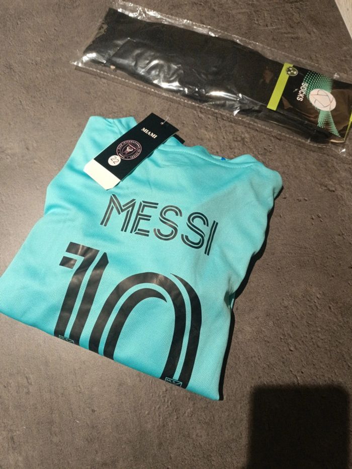Tenue football Léo Messi Inter Miami bleu t.22 - photo numéro 4