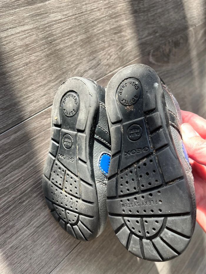 Chaussures geox T22 - photo numéro 4