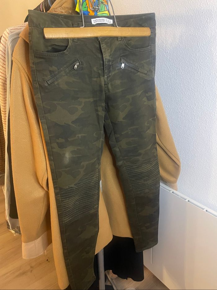 Pantalon Zara