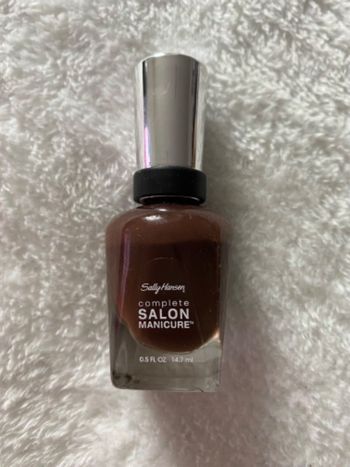 Vernis Sally Hansen marron 636 Choc it up
