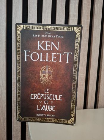 Livre broché Le crépuscule et l aube Ken Follett