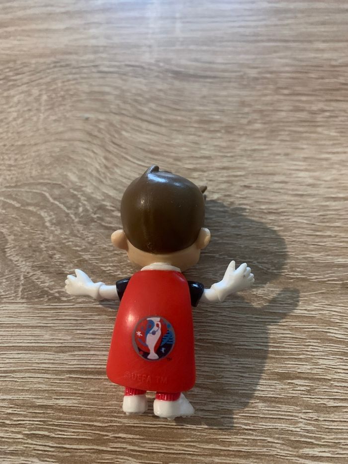 Figurine Victor la mascotte euro 2016 - photo numéro 6