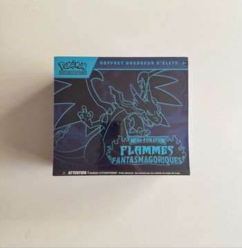 ETB Flammes Fantasmagoriques ME2