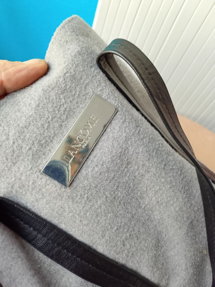 Superbe sac à main Lancôme - photo numéro 2