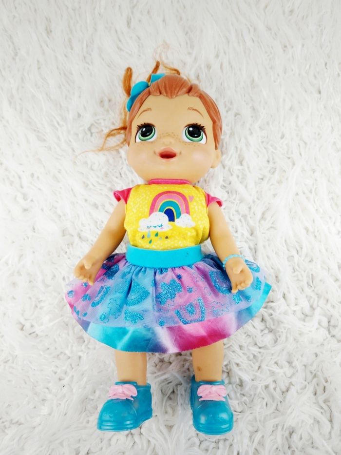 Baby Alive langue française marque Hasbro ( introuvable en dessous de 263 euros en français) 🎅 - photo numéro 4