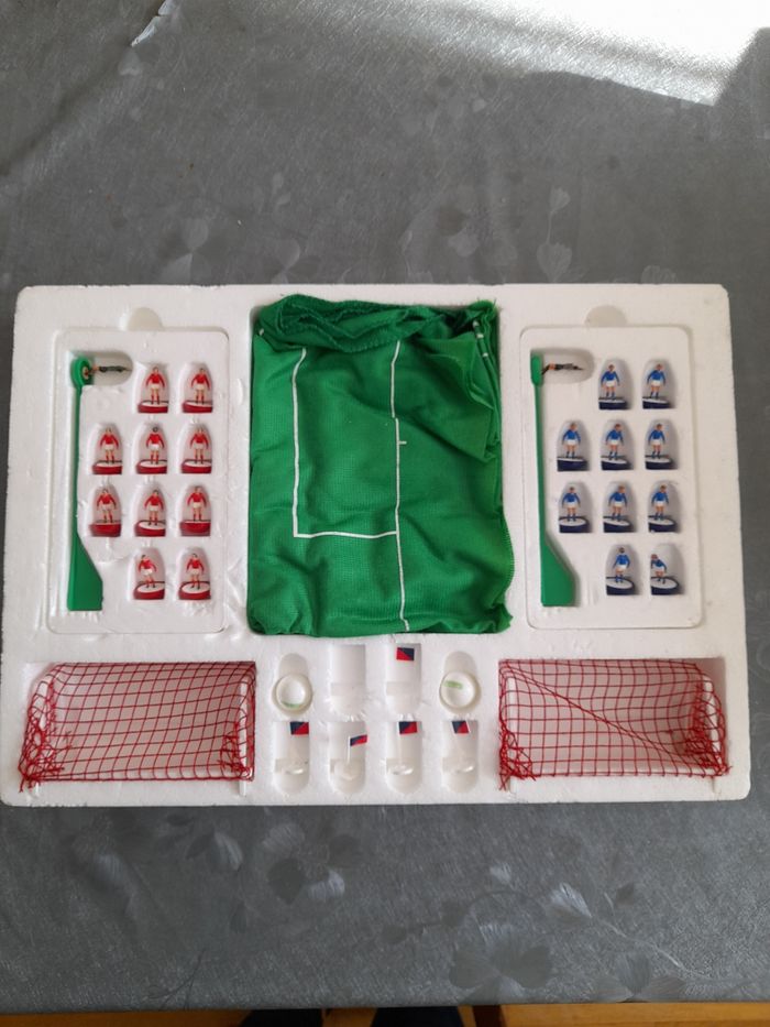 Jeu de société. SUBBUTEO - photo numéro 5