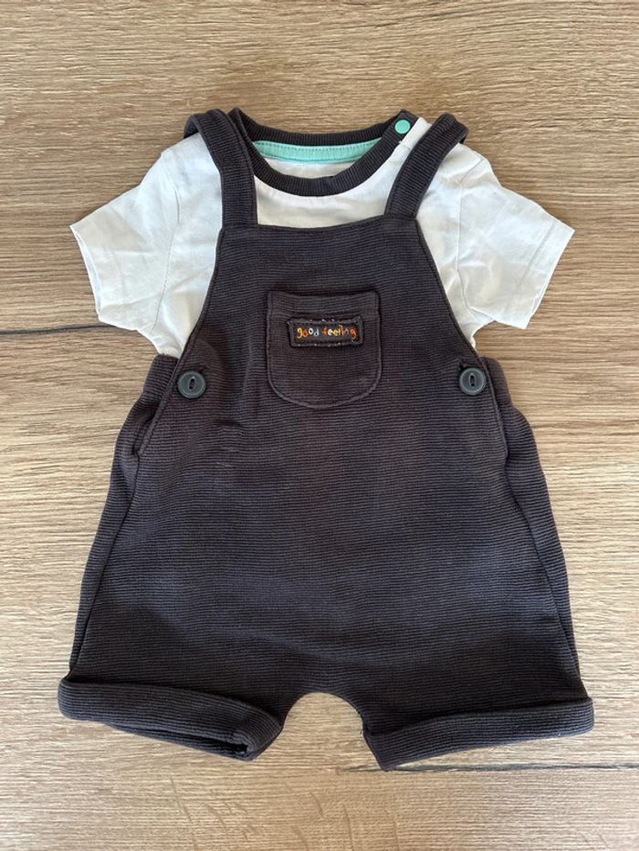 Salopette + t-shirt 3Mois