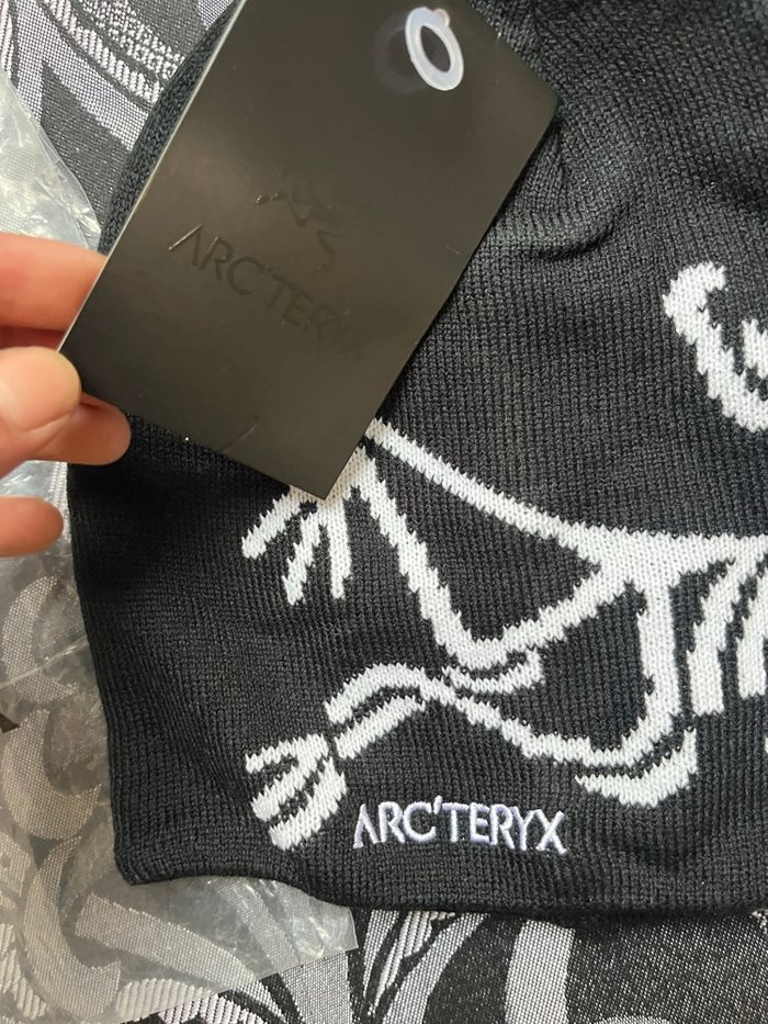 Bonnet arc’teryx