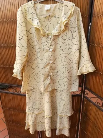 Ensemble robe tailleur jaune Taille 4/XXL Made in France 🇨🇵