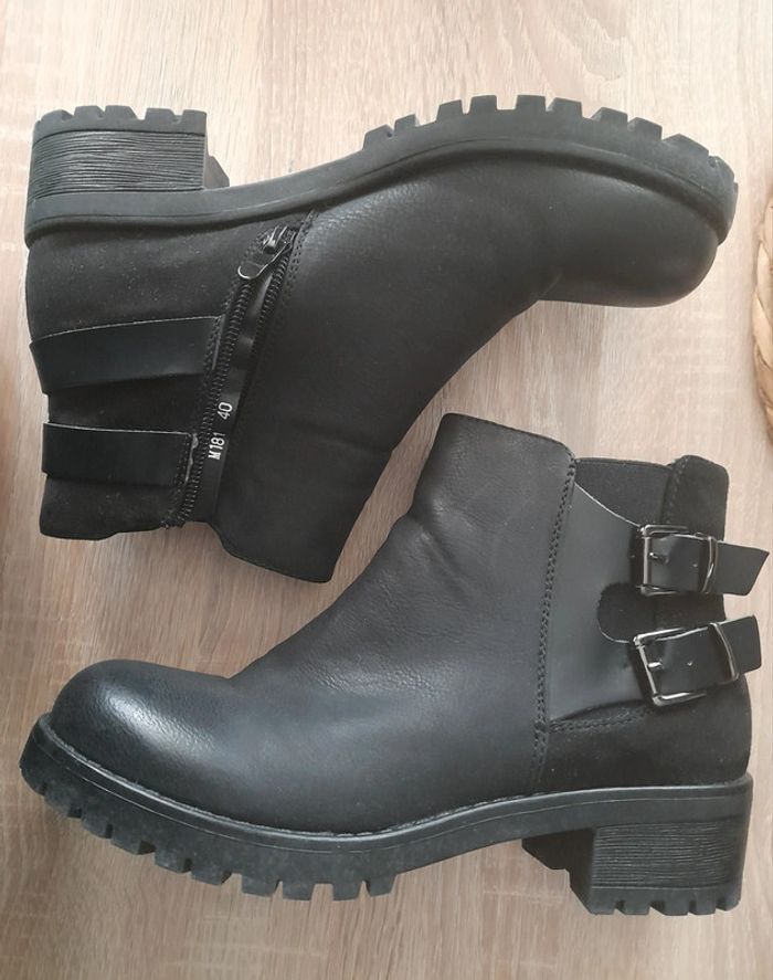 Bottines noires 40 - photo numéro 2
