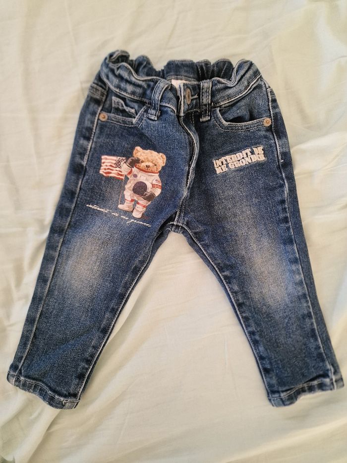 Tres beau jean's Pantalon 18 mois