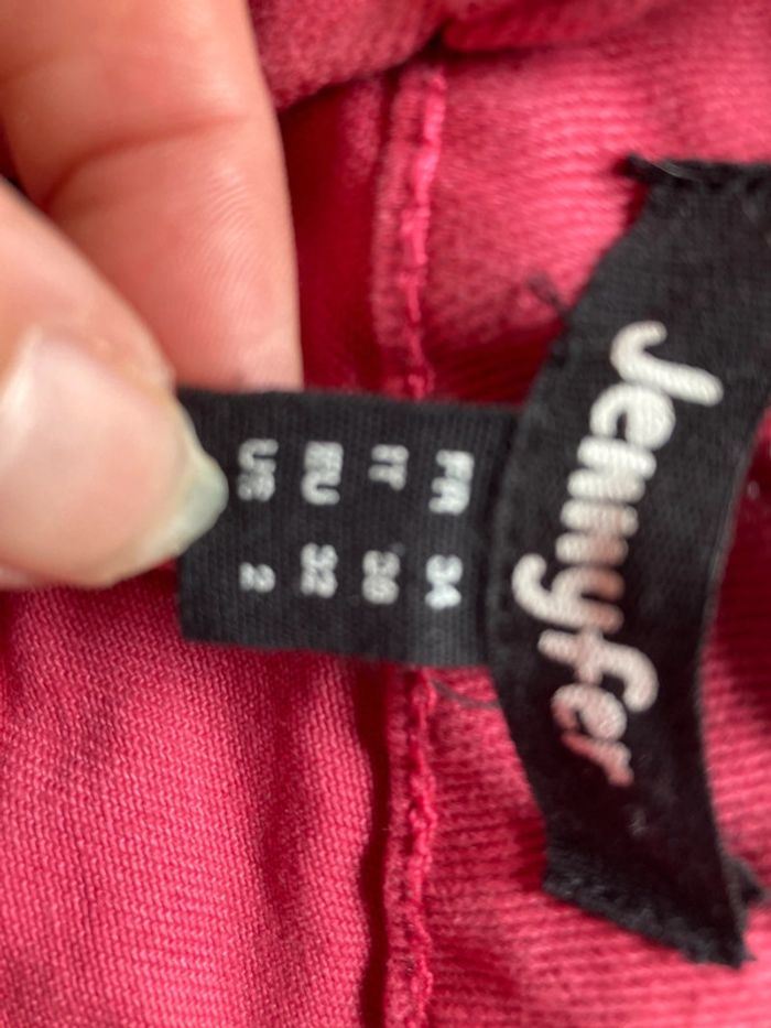 Short rose Jennyfer taille 34 - photo numéro 3