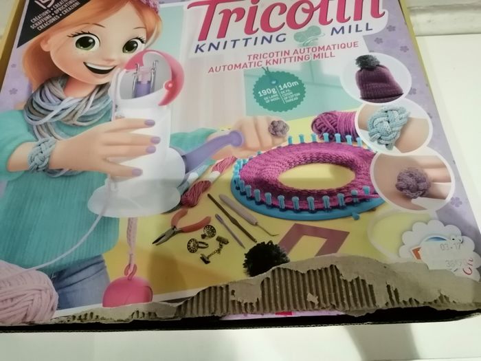 Boîte pour tricotin - photo numéro 7