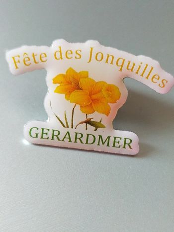 Pin's fête des jonquilles